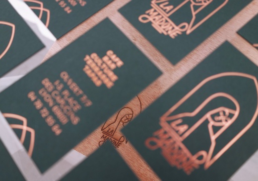 La Madone Identité logo et carte de visite